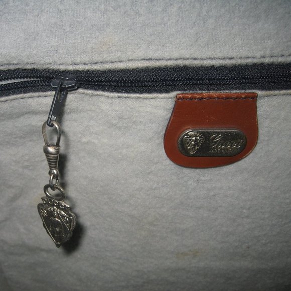 ❤️WOW GUCCI SLIDE STRAP SHOPPER BAG PURSE +Silver Hardware Crest Zipper Pull - Picture 7 of 10